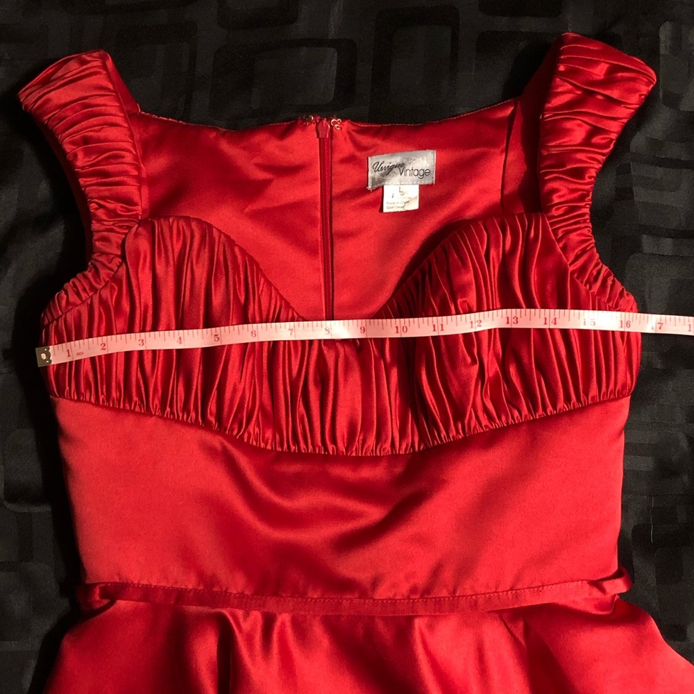 Unique vintage dress - Picture 5 of 6